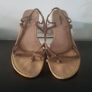 soda braided sandals